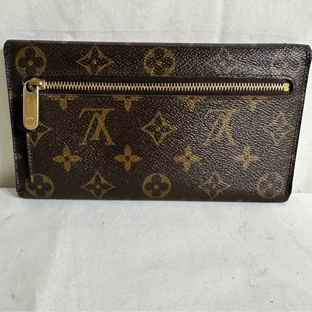 FLASH SALE🔥🔥RARE & EXCELLENT  CONDITION 100% AUTHENTIC LV WALLET💗💗💗 - Picture 2 of 12